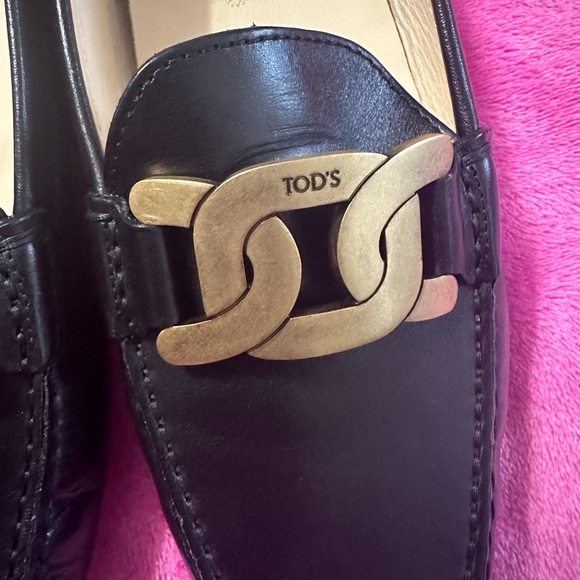 Authentic Italian made TOD’s  Gommini Catena Anello Metal loafer - Picture 2 of 12